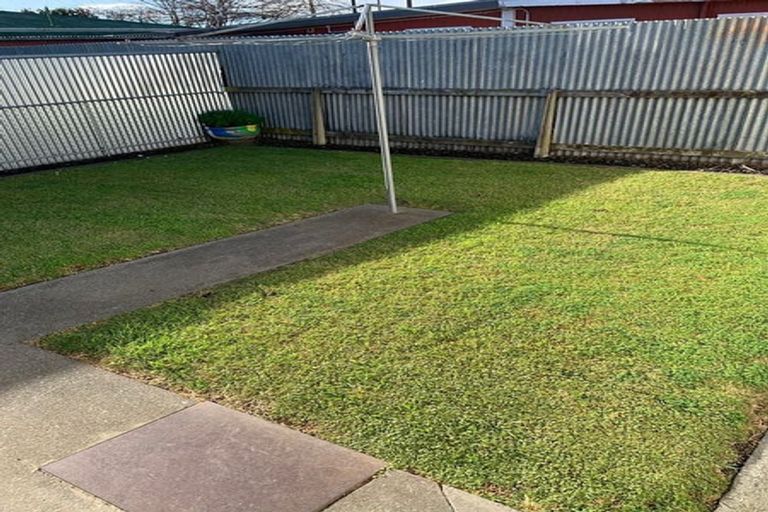 Photo of property in 407 Hapia Street, Camberley, Hastings, 4120