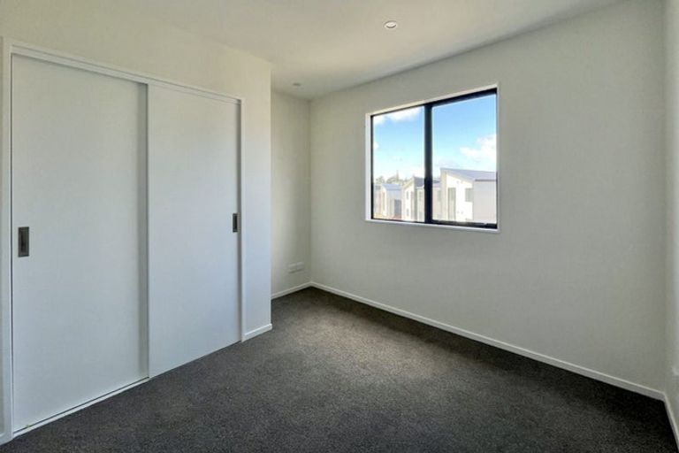 Photo of property in 3/25 Jabuka Street, Glen Eden, Auckland, 0602