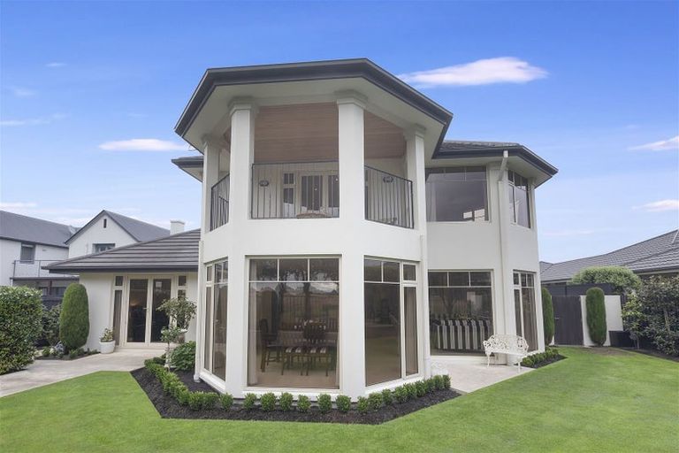 Photo of property in 49 Lexington Place, Shirley, Christchurch, 8061