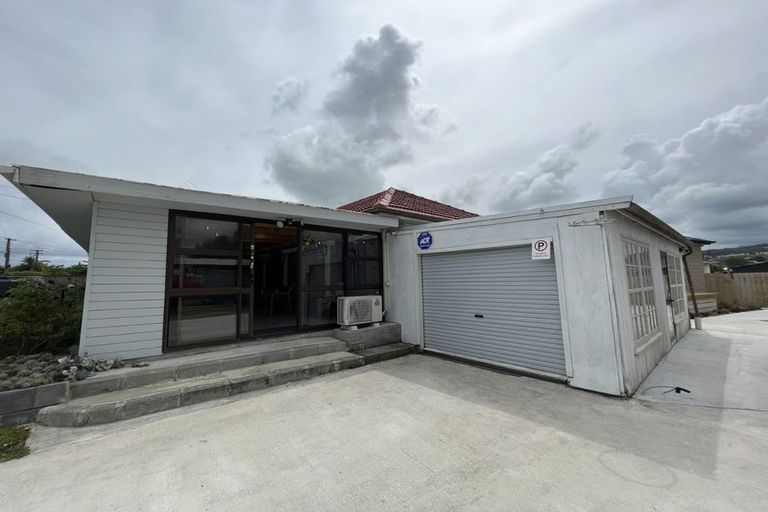 Photo of property in 72 Valentine Street, Papakura, 2110