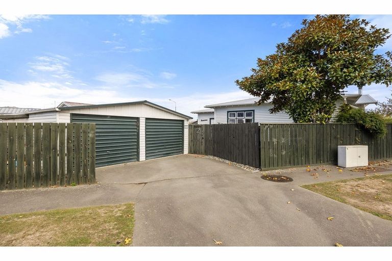 Photo of property in 2 Devon Street, Sydenham, Christchurch, 8023
