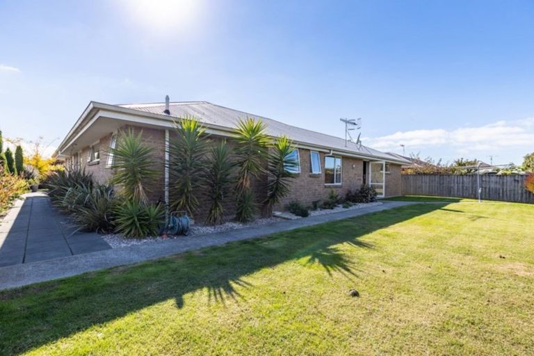 Photo of property in 18 Kitakita Grove, Motueka, 7120