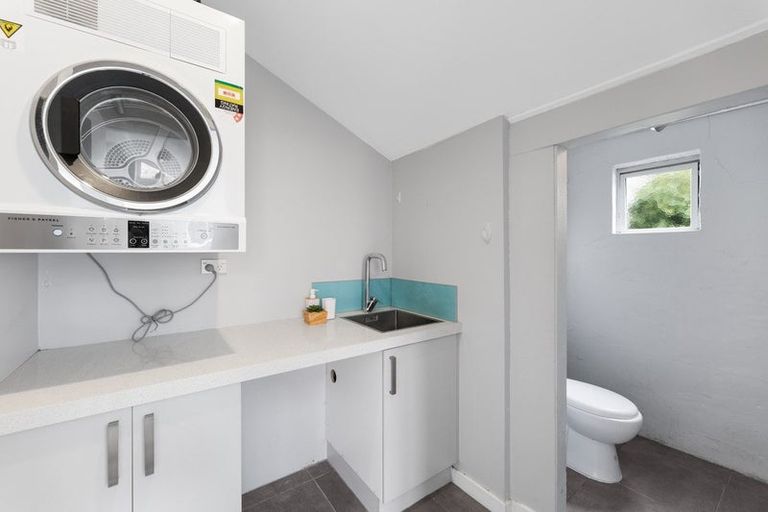 Photo of property in 28 Murray Street, Caversham, Dunedin, 9012