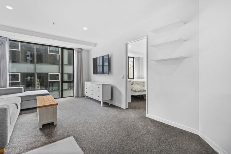 Photo of property in Pinnacle Apartments, W808/160 Victoria Street, Te Aro, Wellington, 6011