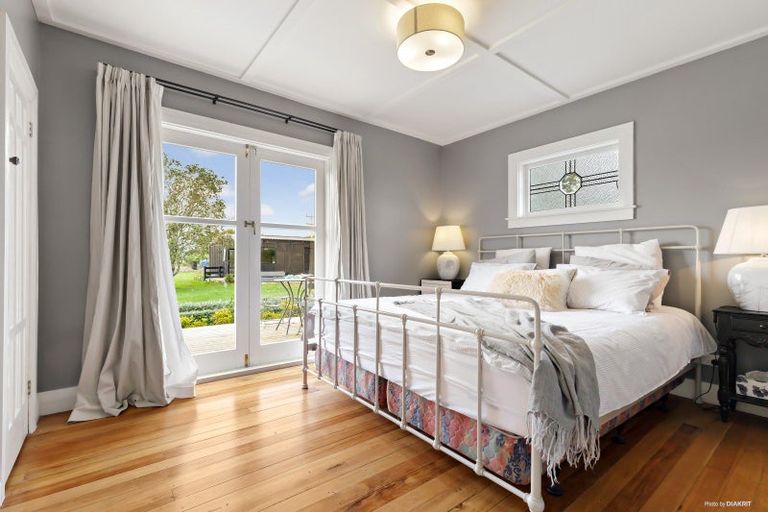 Photo of property in 160 Batty Road, Kingseat, Papakura, 2580