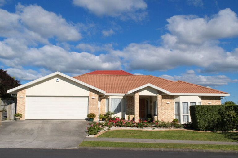 Photo of property in 50b Tarnica Road, Northpark, Auckland, 2013