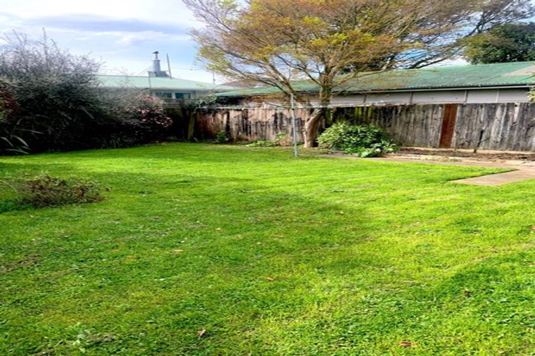 Photo of property in 2/12 Kiltie Street, Upper Riccarton, Christchurch, 8041