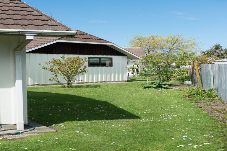 Photo of property in 27 Lucknow Street, Wairoa, 4108