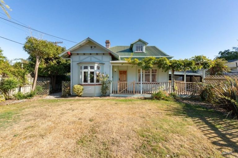 Photo of property in 6 Bentinck Street, Wallaceville, Upper Hutt, 5018