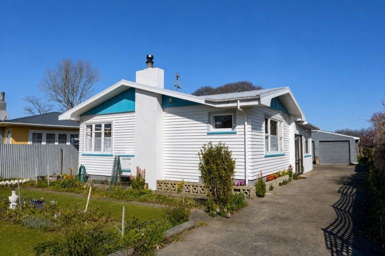 Photo of property in 4 Hyla Road, Haumoana, 4102