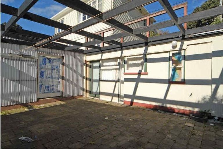 Photo of property in 93 Monorgan Road, Strathmore Park, Wellington, 6022