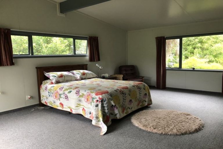 Photo of property in 17 Riveredge Terrace, Ohau, Levin, 5570