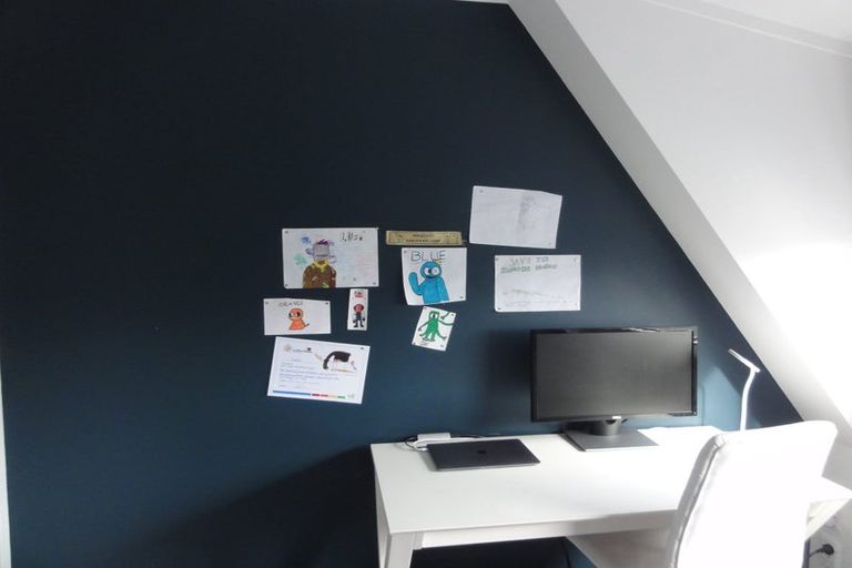 Photo of property in 2 Otonga Way, Churton Park, Wellington, 6037