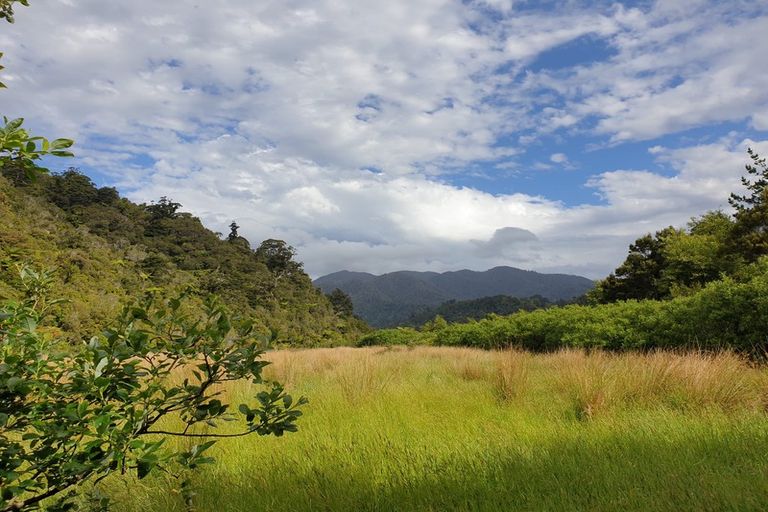 Photo of property in 29 Waiwhero Road, Barrytown, Runanga, 7873