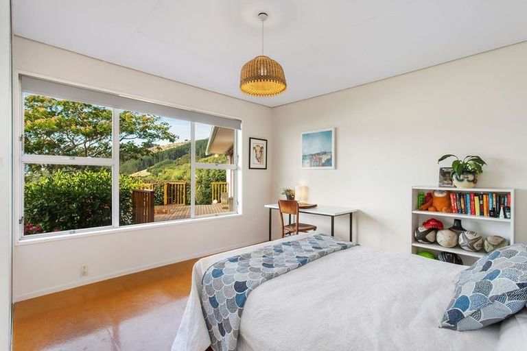 Photo of property in 11 Ngaio Lane, Charteris Bay, Lyttelton, 8971