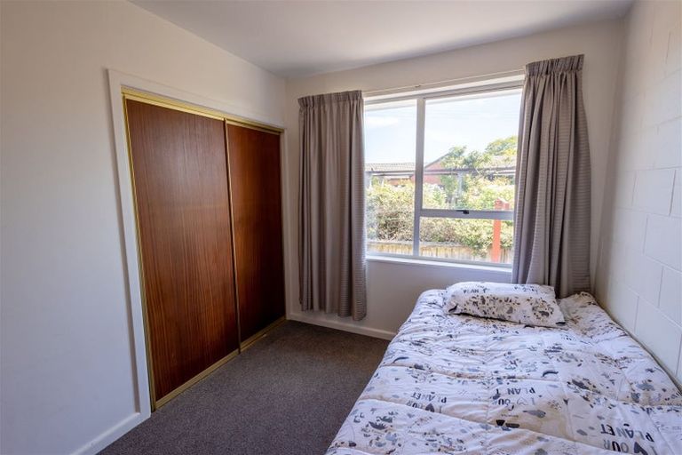 Photo of property in 2/120 Saint James Avenue, Papanui, Christchurch, 8053