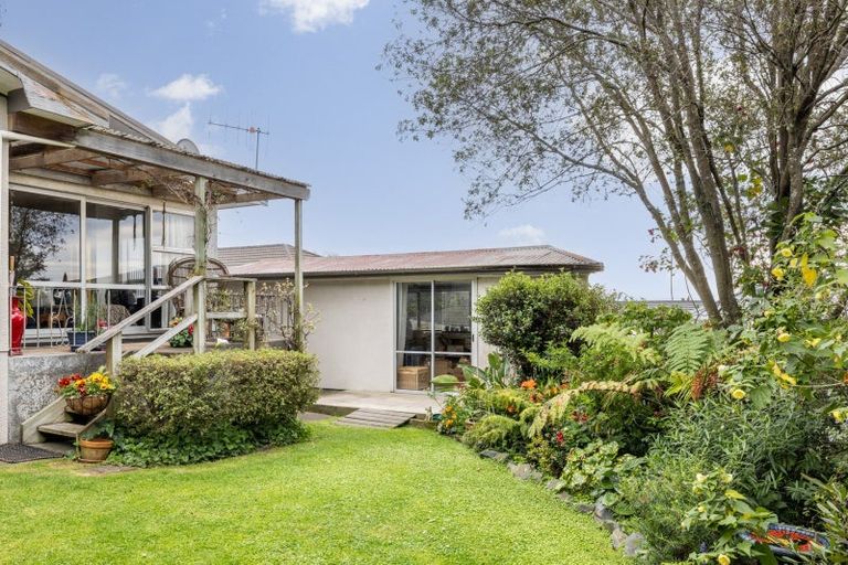 Photo of property in 3/13 Duart Road, Havelock North, 4130