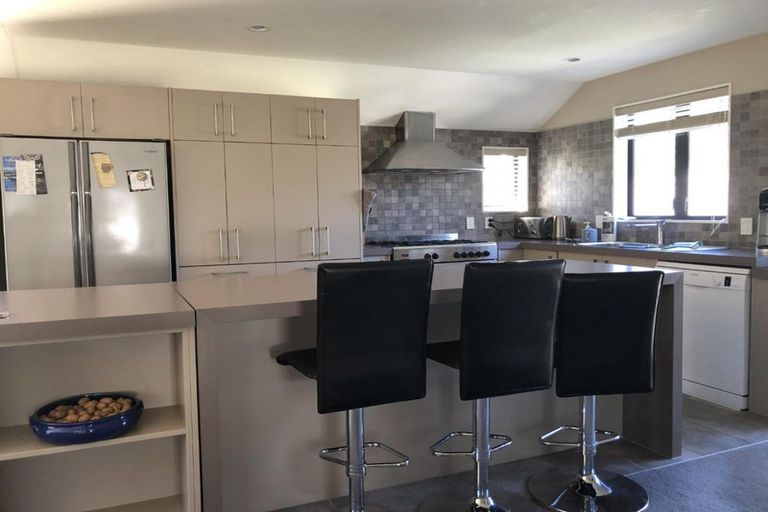 Photo of property in 10 Nautique Place, Waikawa, Picton, 7220