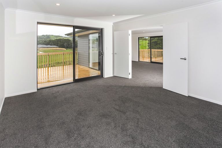 Photo of property in 5 Springburn Place, Pokeno, 2402