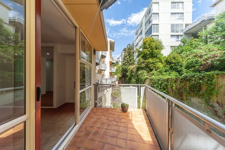 Photo of property in Sirocco Apartments, 616/8 Church Street, Wellington Central, Wellington, 6011