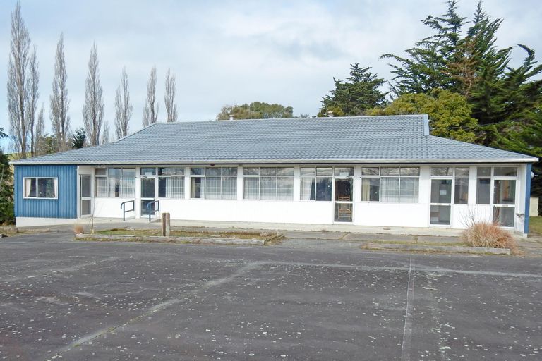 Photo of property in 23 Ross Road, Herbert, 9495