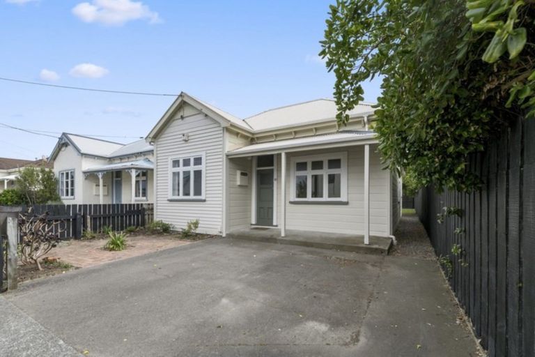 Photo of property in 13 Richmond Street, Petone, Lower Hutt, 5012