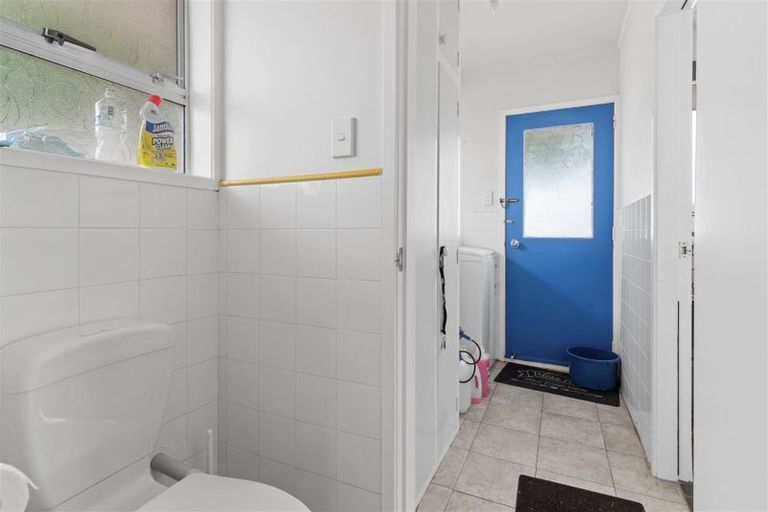 Photo of property in 1/102 Roydvale Avenue, Burnside, Christchurch, 8053