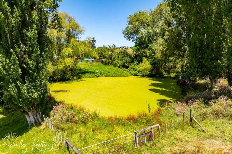 Photo of property in 35 Minnie Casey Rise, Matakohe, 0593