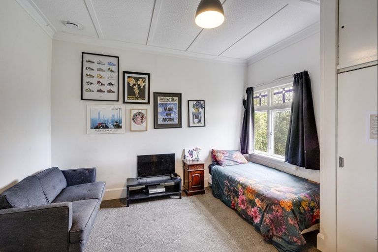 Photo of property in 8 France Road, Bluff Hill, Napier, 4110