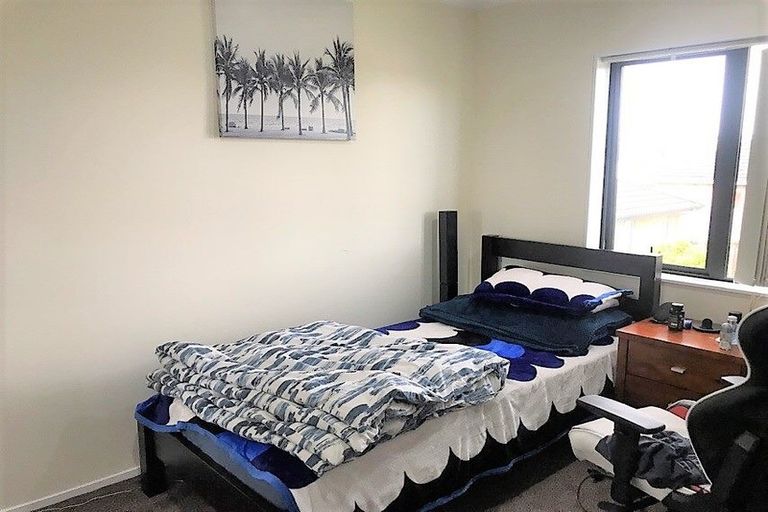 Photo of property in 5a Motatau Road, Papatoetoe, Auckland, 2025