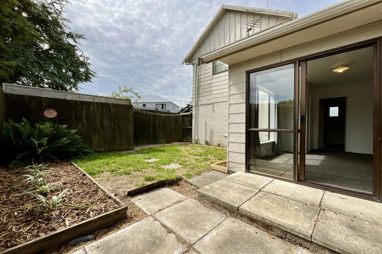 Photo of property in 2/11 Burns Street, Sydenham, Christchurch, 8023