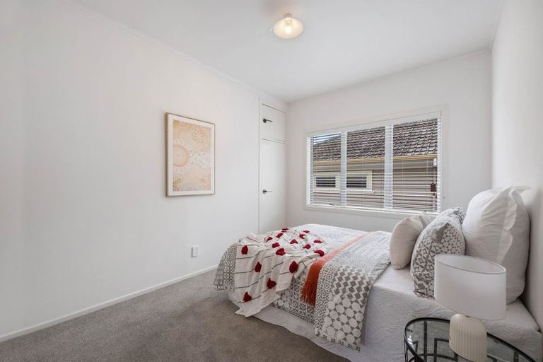 Photo of property in 72 East Street, Pukekohe, 2120