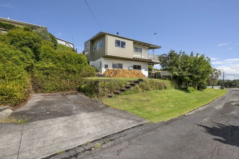 Photo of property in 245 Frankley Road, Frankleigh Park, New Plymouth, 4310