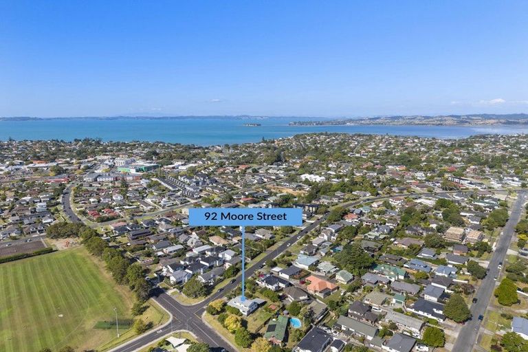 Photo of property in 92 Moore Street, Howick, Auckland, 2014