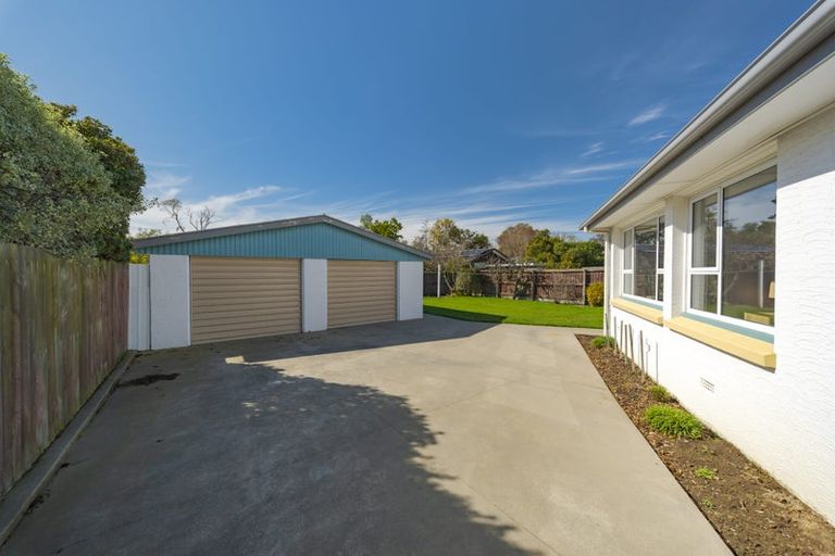 Photo of property in 16 Manuka Street, Mairehau, Christchurch, 8013