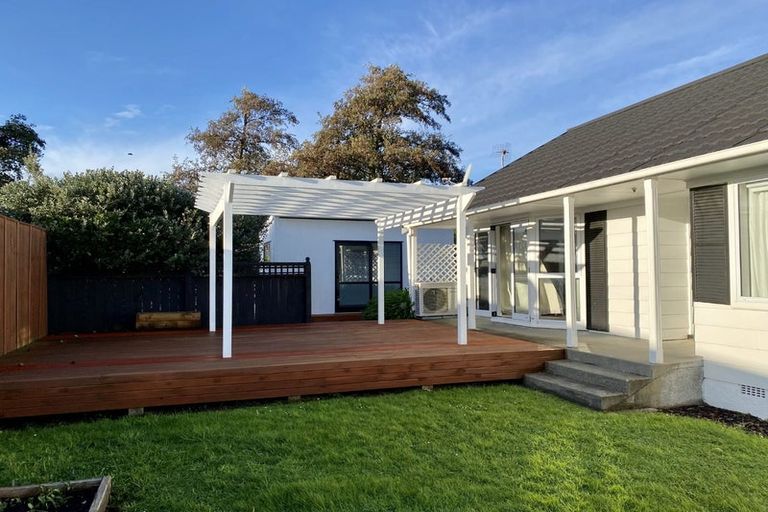 Photo of property in 28 Apollo Parade, Milson, Palmerston North, 4414