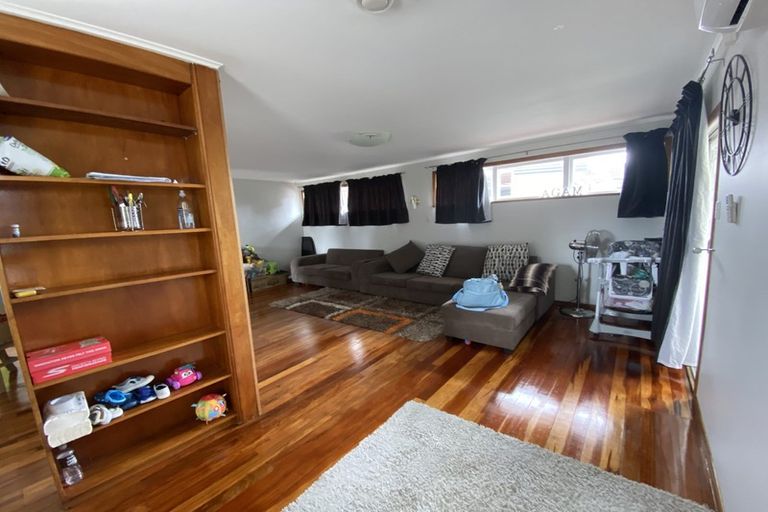 Photo of property in 57b Hepburn Road, Glendene, Auckland, 0602