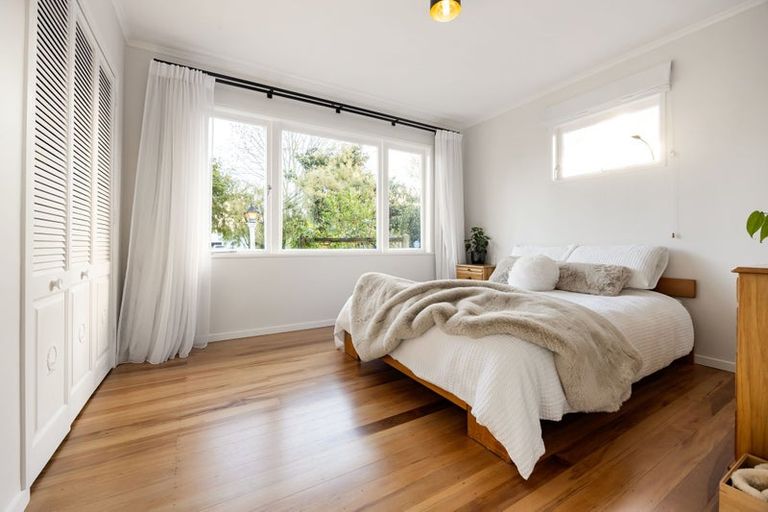 Photo of property in 30 Knighton Road, Hillcrest, Hamilton, 3216