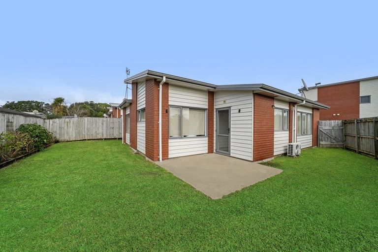 Photo of property in 1/46 Park Estate Road, Rosehill, Papakura, 2113