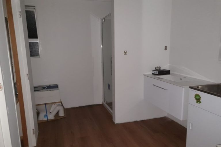 Photo of property in 39 Albert Street, Palmerston North, 4414