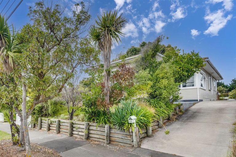 Photo of property in 119 Bowhill Road, New Brighton, Christchurch, 8083