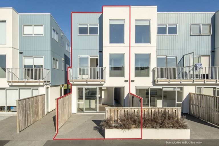 Photo of property in 31 Reynolds Place, Papamoa Beach, Papamoa, 3118