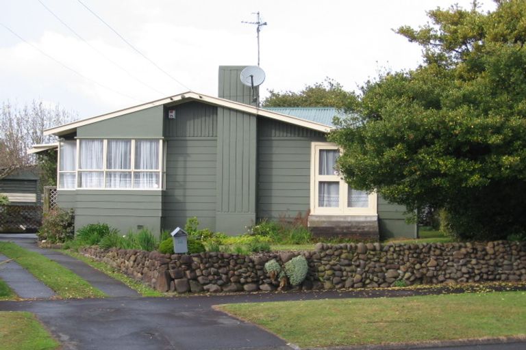 Photo of property in 26 Lewis Street, Glenview, Hamilton, 3206