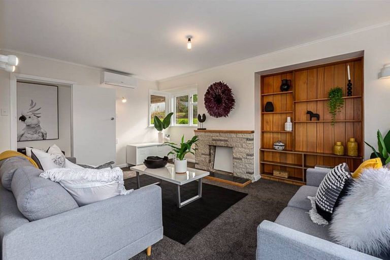 Photo of property in 15 Muturangi Grove, Elsdon, Porirua, 5022