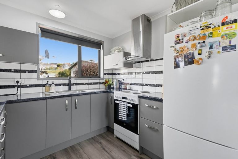 Photo of property in 1 Mary Street, Gore, 9710