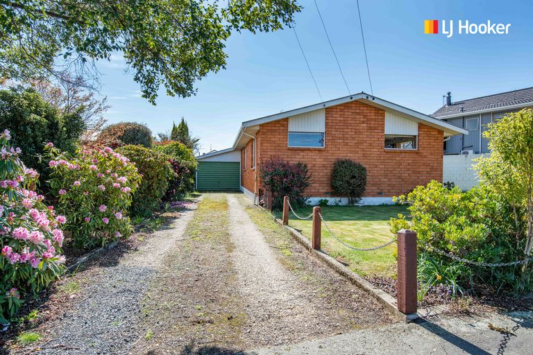 Photo of property in 33 Severn Street, Mosgiel, 9024