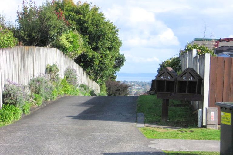Photo of property in 2/7 Calluna Crescent, Totara Heights, Auckland, 2105