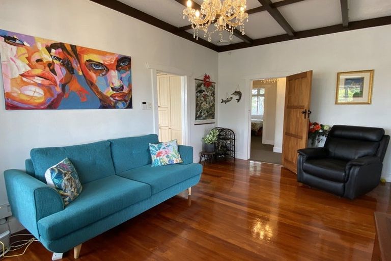 Photo of property in 12 Parkview Place, Pakuranga, Auckland, 2010