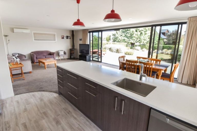 Photo of property in 75 Irishman Drive, Twizel, 7901