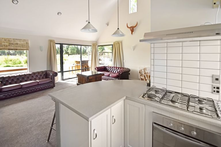 Photo of property in 31 Braemar Place, Twizel, 7901